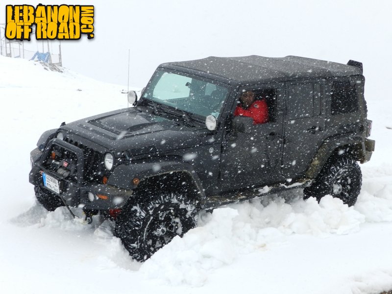 Jeep wrangler unlimited snow tires